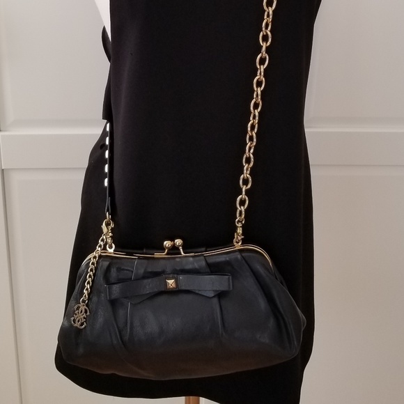 black guess clutch bag